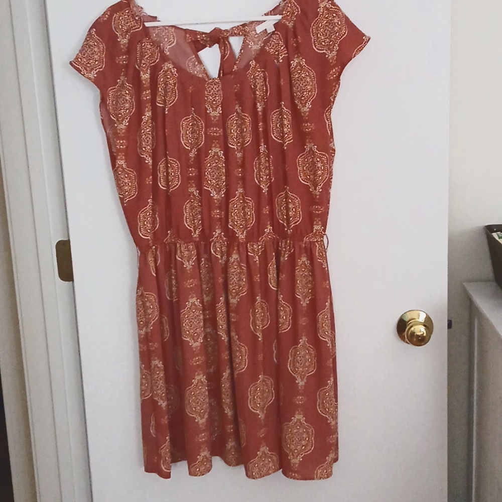LC Lauren Conrad Dusty Rose With Print And Cap Sleeve, Dress XL